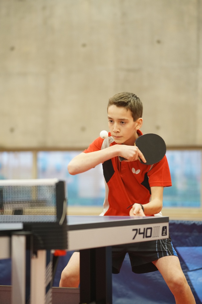 Jeune joueur ado en match